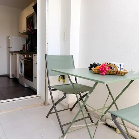 Appt 2p #airconditioning #terrace #center *