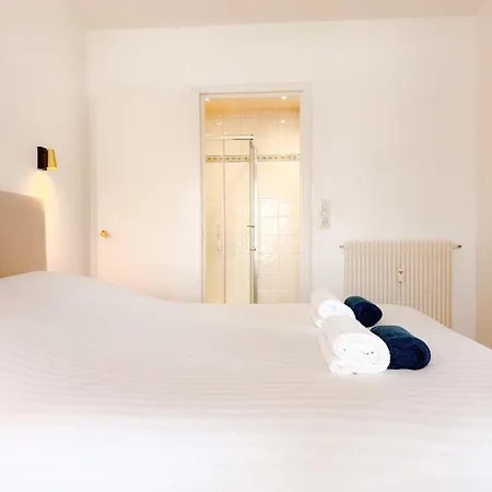 Appt 2p #airconditioning #terrace #center *