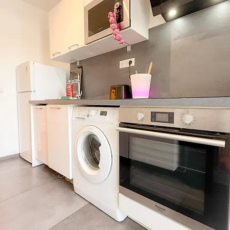 Appt 2p #airconditioning #terrace #center *